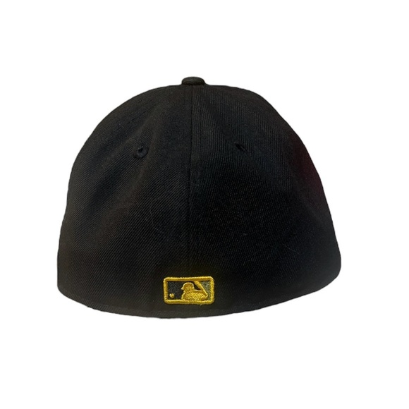 New Era Boston Red Sox Authentic Collection Armed Forces Day Fitted Hat 7 1/8 - Picture 6 of 9